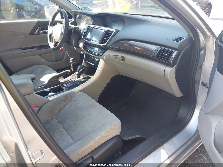 2016 HONDA ACCORD VIN: 1HGCR2F71GA178668