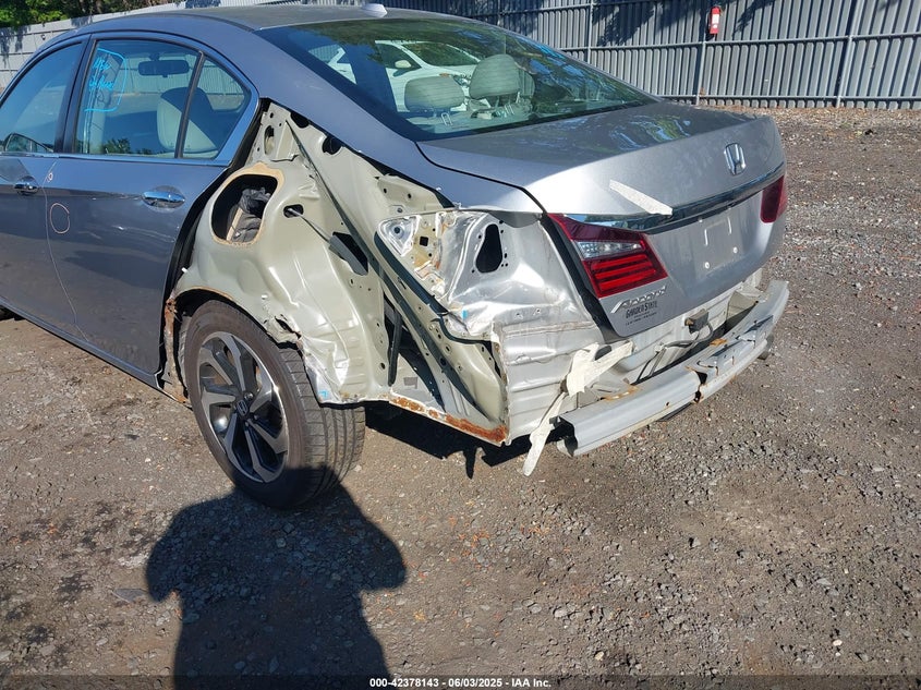 2016 HONDA ACCORD VIN: 1HGCR2F71GA178668