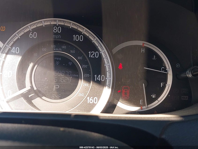 2016 HONDA ACCORD VIN: 1HGCR2F71GA178668