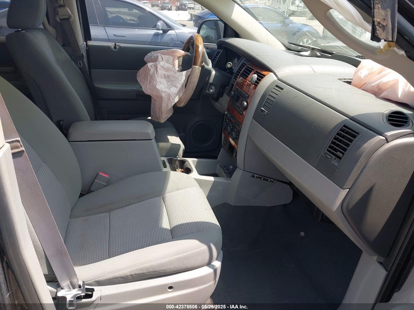 2007 DODGE DURANGO VIN: 1D8HD48N07F585380