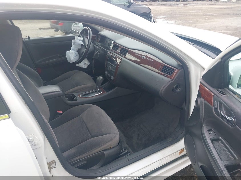 2011 CHEVROLET IMPALA VIN: 2G1WG5EK6B1305726