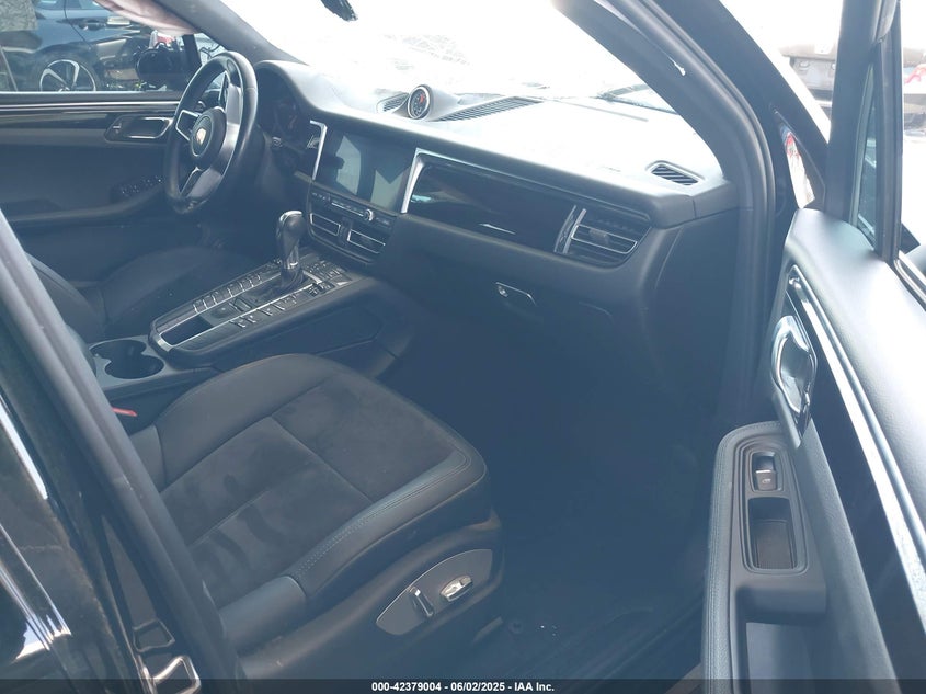 2021 PORSCHE MACAN VIN: WP1AA2A54MLB14416