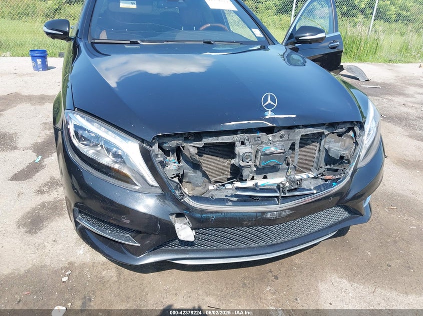 2015 MERCEDES-BENZ S 550 - WDDUG8CB9FA074227