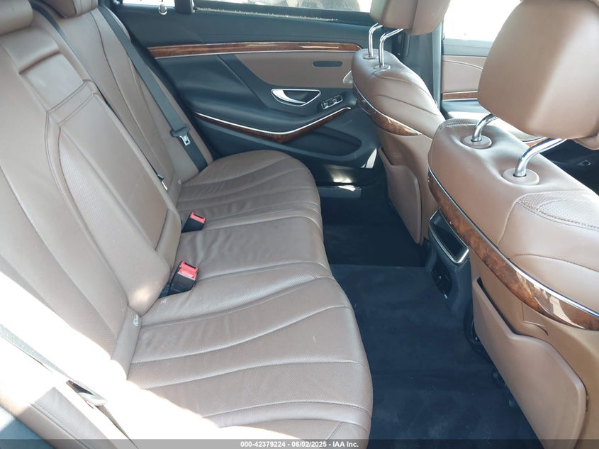 2015 MERCEDES-BENZ S 550 - WDDUG8CB9FA074227