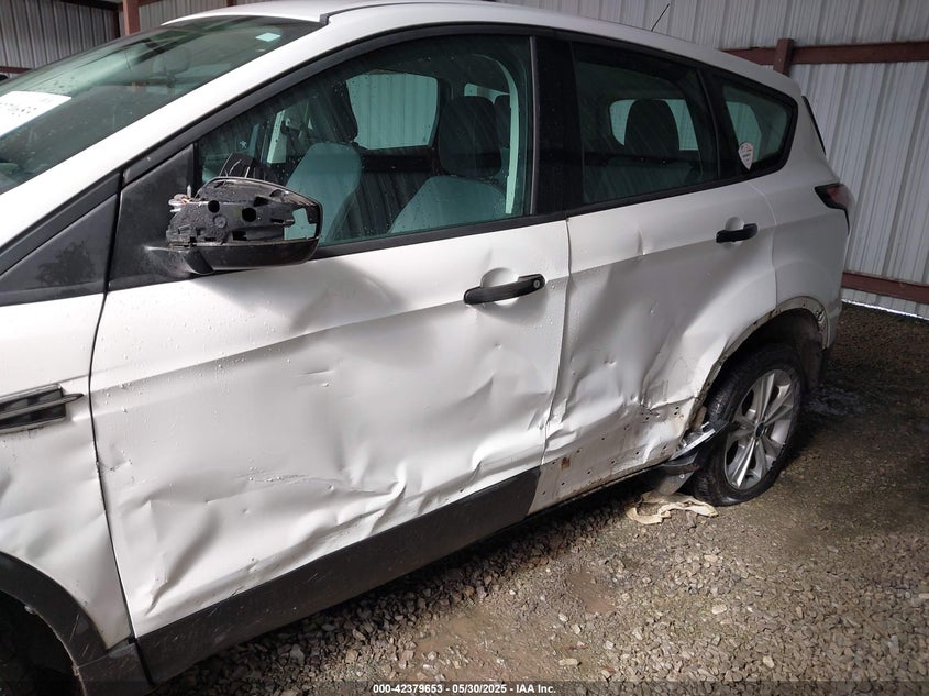 2018 FORD ESCAPE VIN: 1FMCU0F74JUA06900