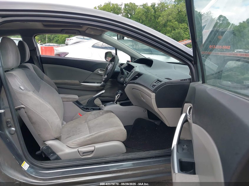 2012 HONDA CIVIC VIN: 2HGFG3B81CH513088