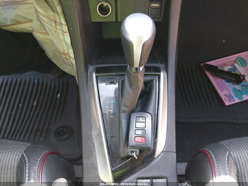 2017 TOYOTA COROLLA SE SPECIAL EDITION - 5YFBURHEXHP574463