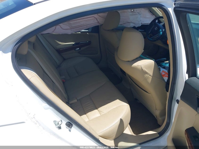 2012 HONDA ACCORD VIN: 1HGCP3F80CA033703