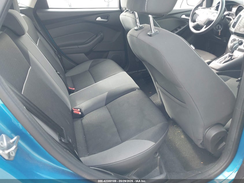 2014 FORD FOCUS VIN: 1FADP3K23EL396126