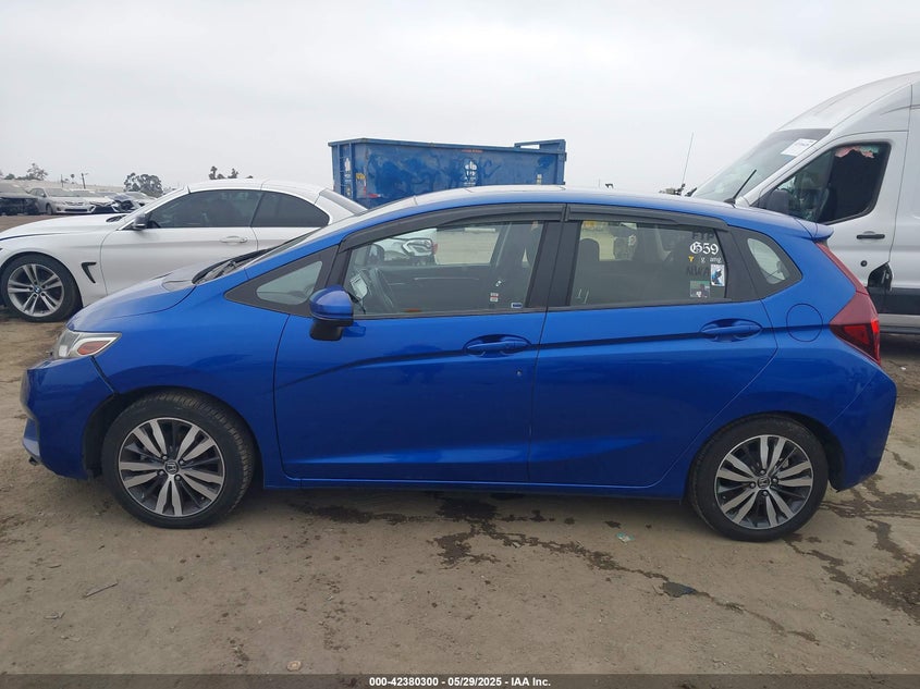 2016 HONDA FIT VIN: JHMGK5H76GS009628