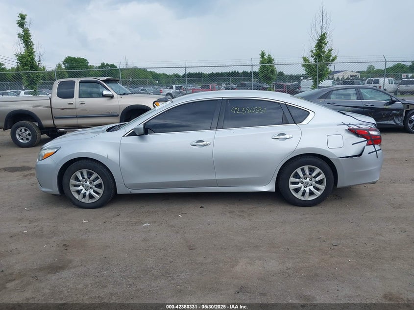 2017 NISSAN ALTIMA VIN: 1N4AL3AP4HN366928