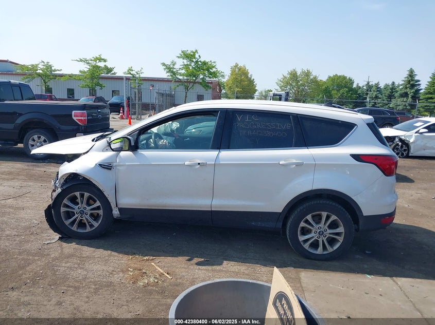 2019 FORD ESCAPE VIN: 1FMCU0GD6KUA40116
