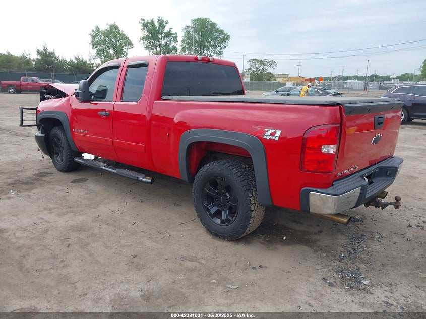 2008 CHEVROLET SILVERADO VIN: 2GCEK19J481202423