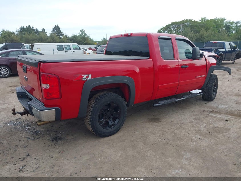 2008 CHEVROLET SILVERADO VIN: 2GCEK19J481202423