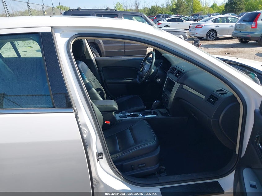 2012 FORD FUSION VIN: 3FADP0L38CR255511
