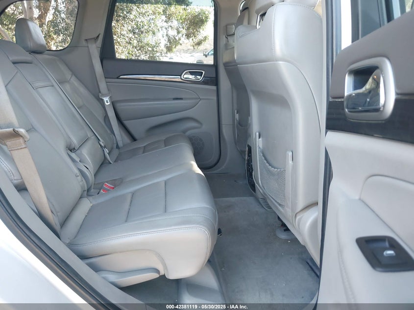 2011 JEEP GRAND CHEROKEE VIN: 1J4RR4GG9BC671170