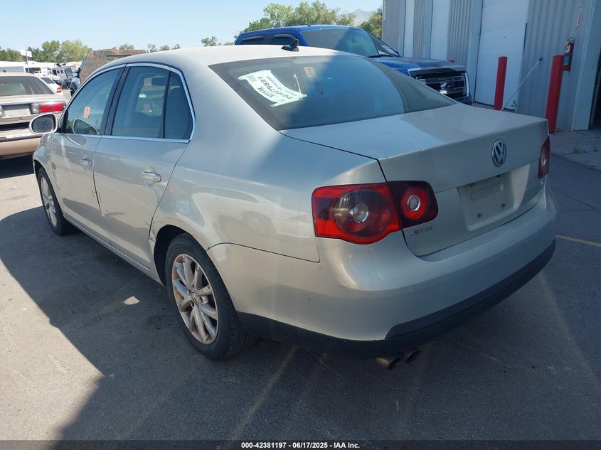 2010 VOLKSWAGEN JETTA VIN: 3VWRZ7AJ9AM115141