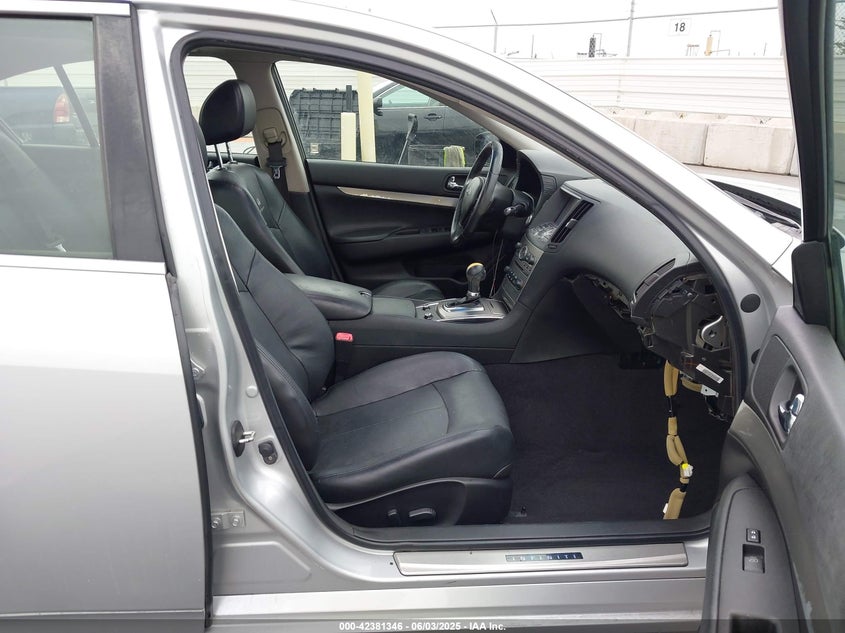 2013 INFINITI G37 JOURNEY - JN1CV6AP5DM305881