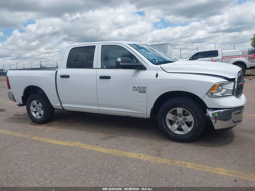 2023 RAM 1500 CLASSIC SLT  4X4 5'7 BOX - 1C6RR7LG5PS566238