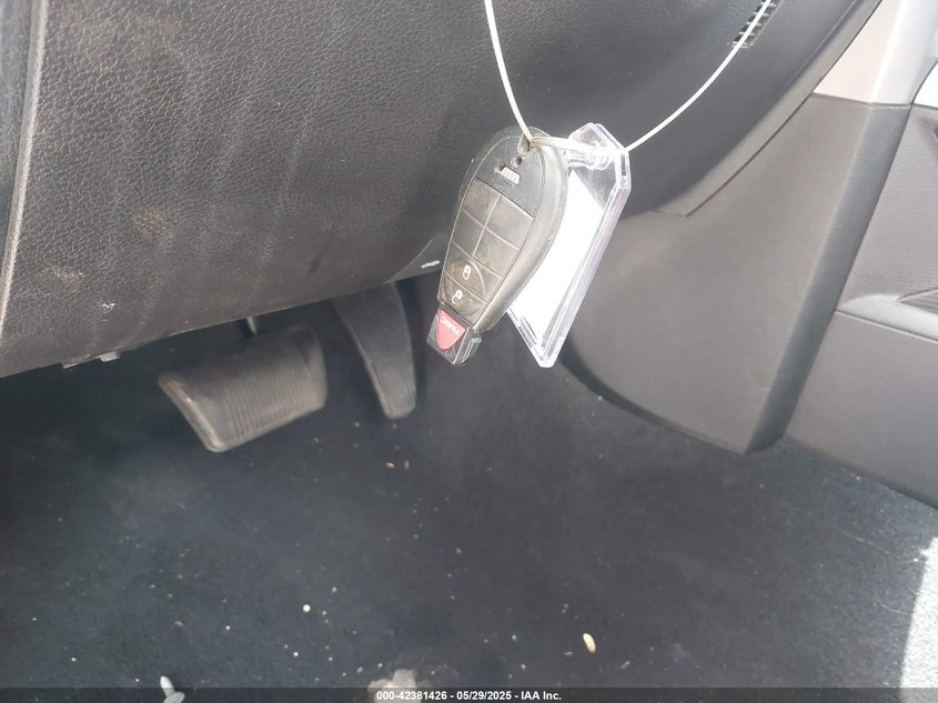 2023 RAM 1500 CLASSIC SLT  4X4 5'7 BOX - 1C6RR7LG5PS566238