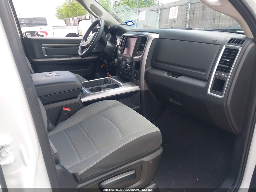 2023 RAM 1500 CLASSIC SLT  4X4 5'7 BOX - 1C6RR7LG5PS566238