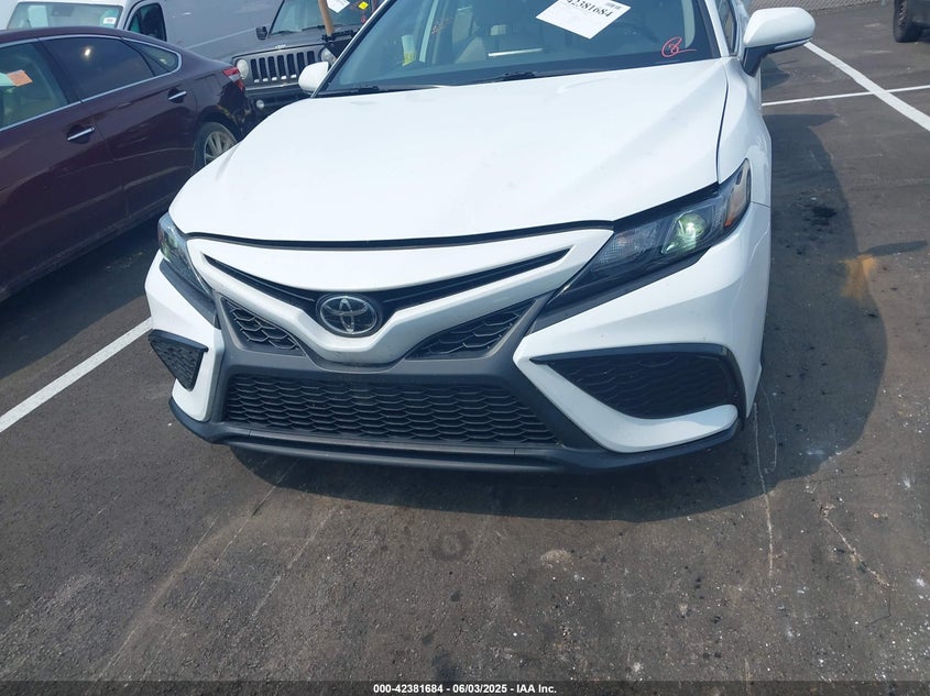 2022 TOYOTA CAMRY SE - 4T1G11AK1NU653708