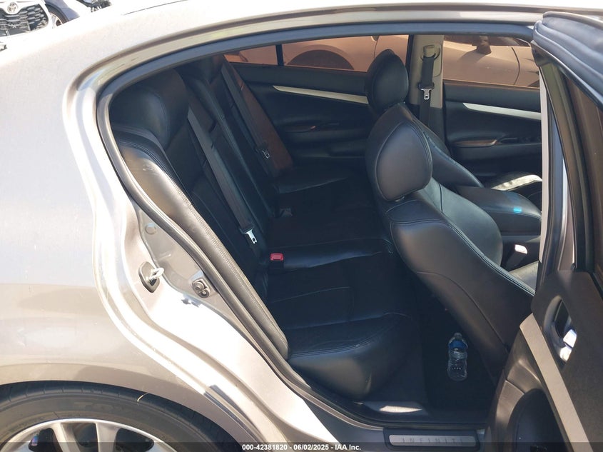 2008 INFINITI G35 VIN: JNKBV61E68M207731