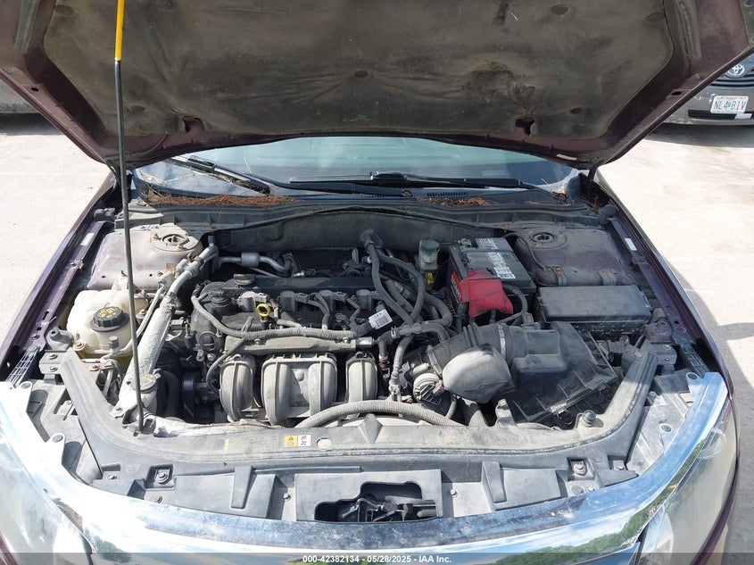 2011 FORD FUSION VIN: 3FAHP0HA0BR229430