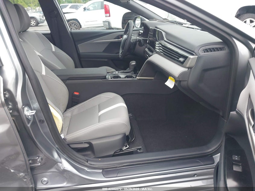 2025 TOYOTA CAMRY SE - 4T1DBADK9SU530794