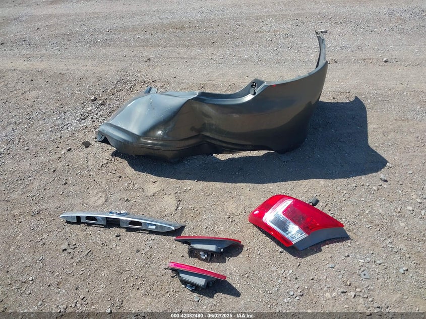 2014 TOYOTA CAMRY HYBRID LE/SE LIMITED EDITION/XLE - 4T1BD1FK3EU107227