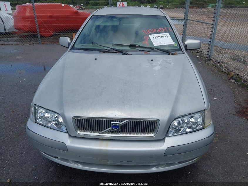 2002 Volvo S40 A VIN: YV1VS295X2F817447 Lot: 42382547