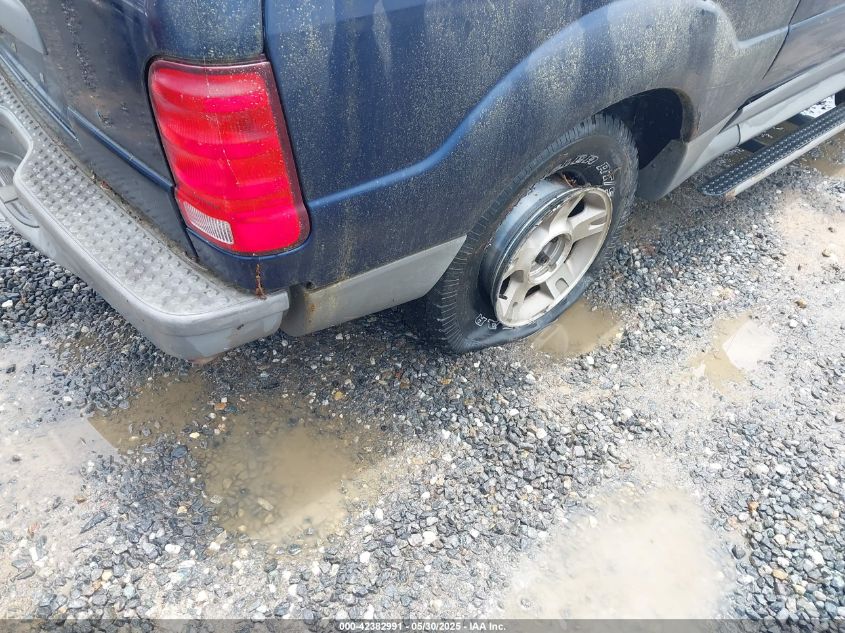 2003 Ford Explorer Sport Xls/Xlt VIN: 1FMZU70EX3UB79981 Lot: 42382991