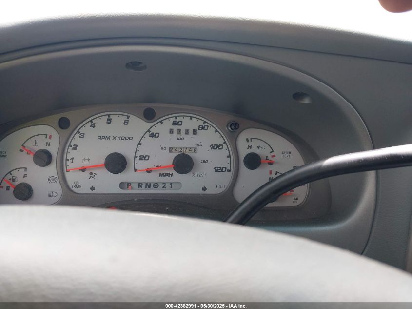 2003 Ford Explorer Sport Xls/Xlt VIN: 1FMZU70EX3UB79981 Lot: 42382991