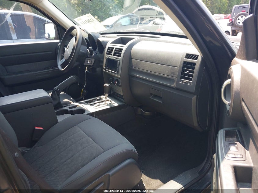 2011 DODGE NITRO VIN: 1D4PU4GK2BW576743