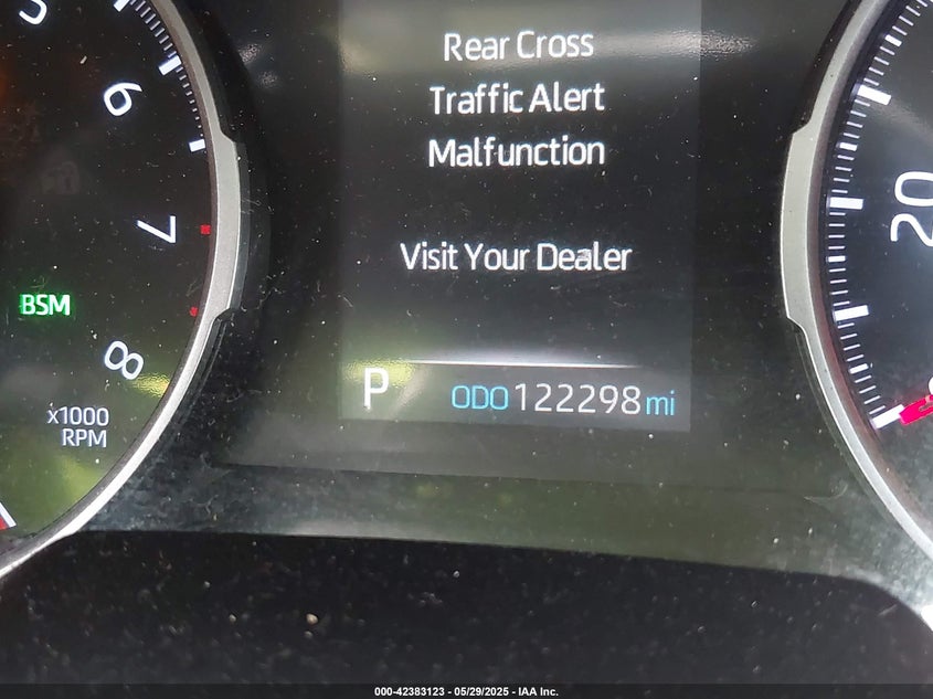 2019 TOYOTA RAV4 XLE PREMIUM - JTMC1RFV3KD003343