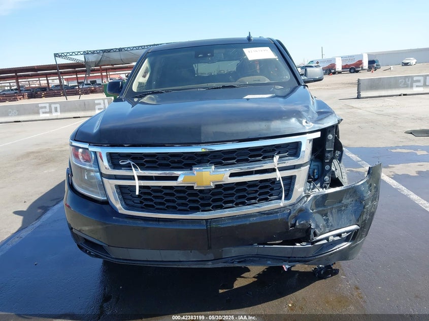 2018 Chevrolet Suburban Lt VIN: 1GNSCHKC4JR111130 Lot: 42383199
