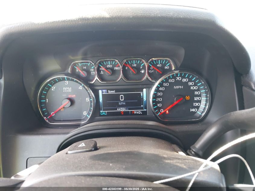 2018 Chevrolet Suburban Lt VIN: 1GNSCHKC4JR111130 Lot: 42383199