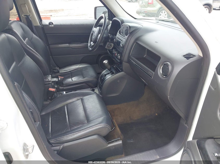 2016 JEEP PATRIOT VIN: 1C4NJRFB3GD627097