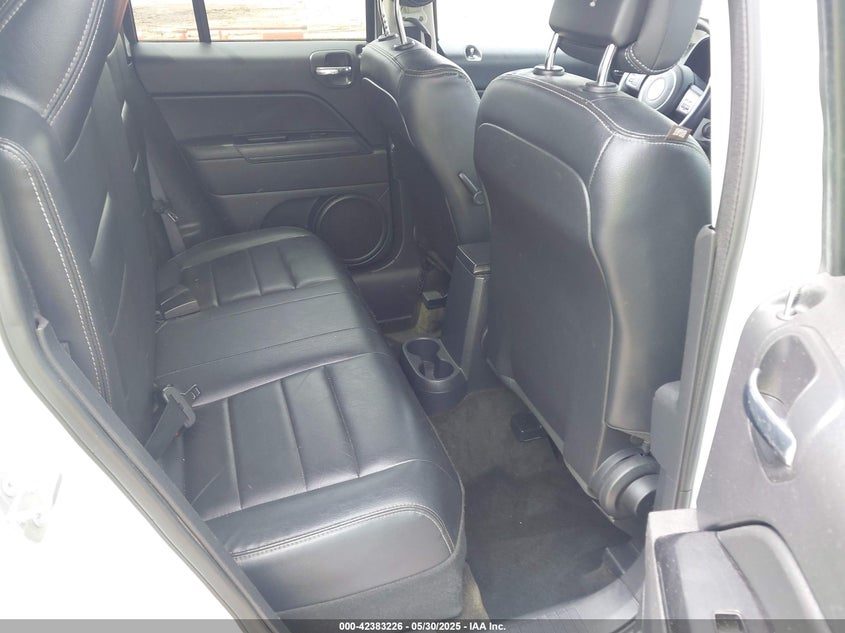 2016 JEEP PATRIOT VIN: 1C4NJRFB3GD627097