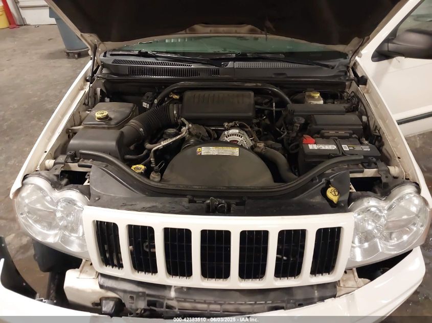 2007 Jeep Grand Cherokee Laredo VIN: 1J8HR48P47C666815 Lot: 42383510