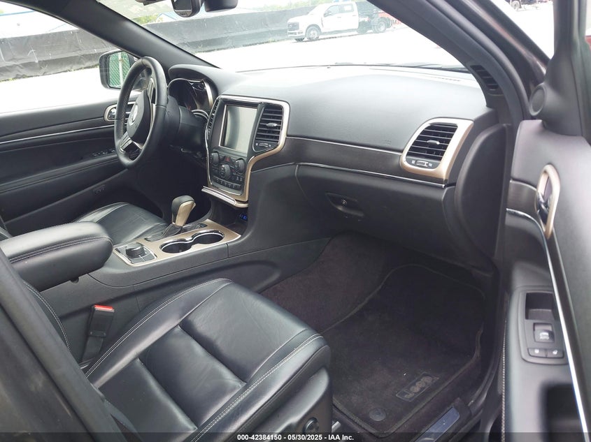 2017 JEEP GRAND CHEROKEE VIN: 1C4RJFBGXHC815169