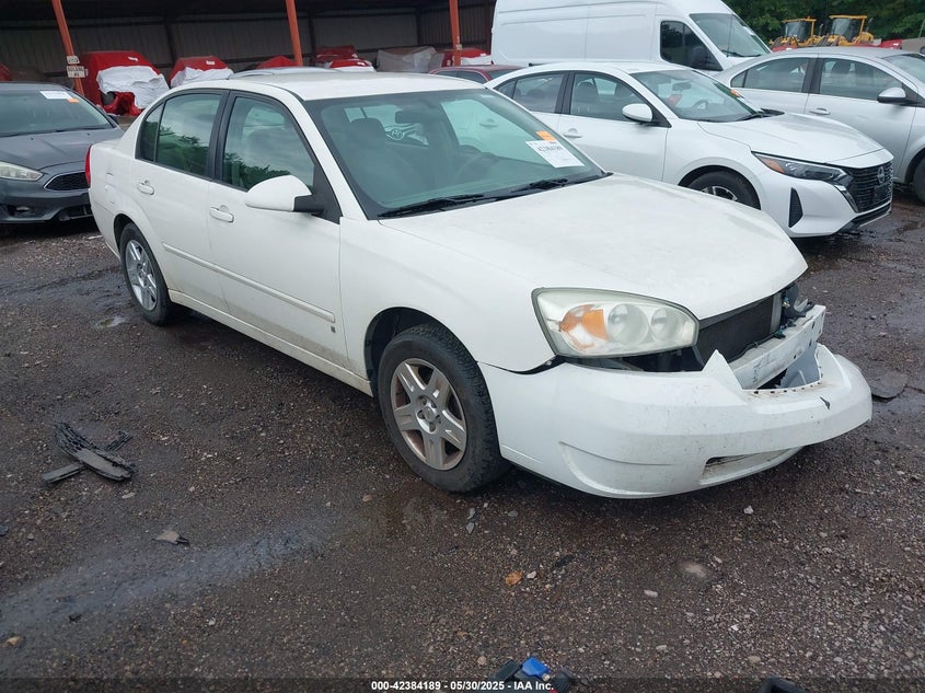 2007 Chevrolet Malibu Lt white sedan gasoline 1G1ZT58F97F240636 photo #1
