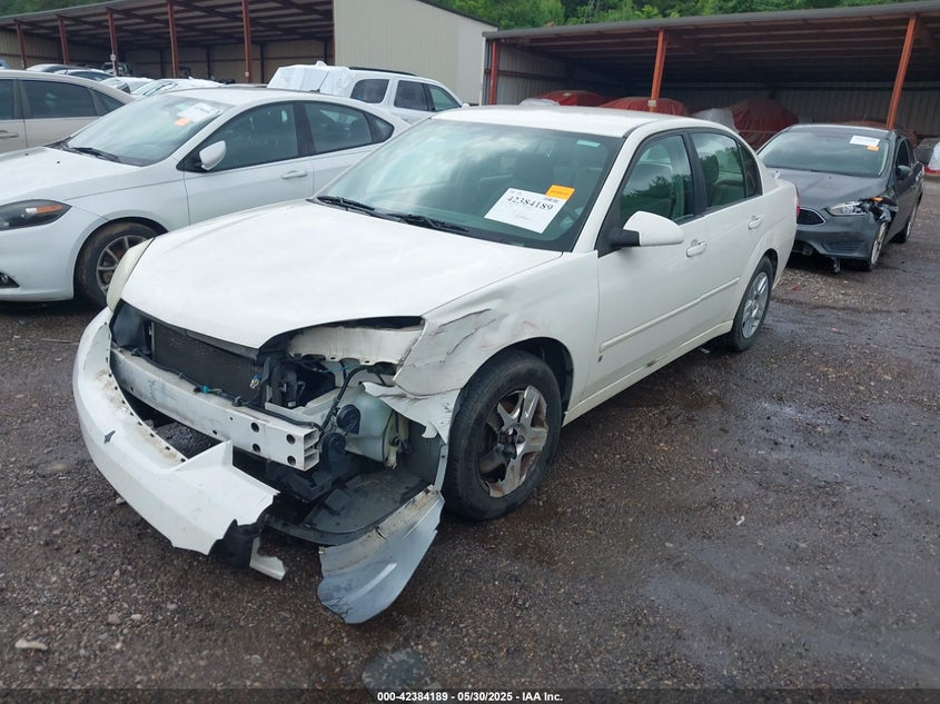 2007 Chevrolet Malibu Lt white sedan gasoline 1G1ZT58F97F240636 photo #3
