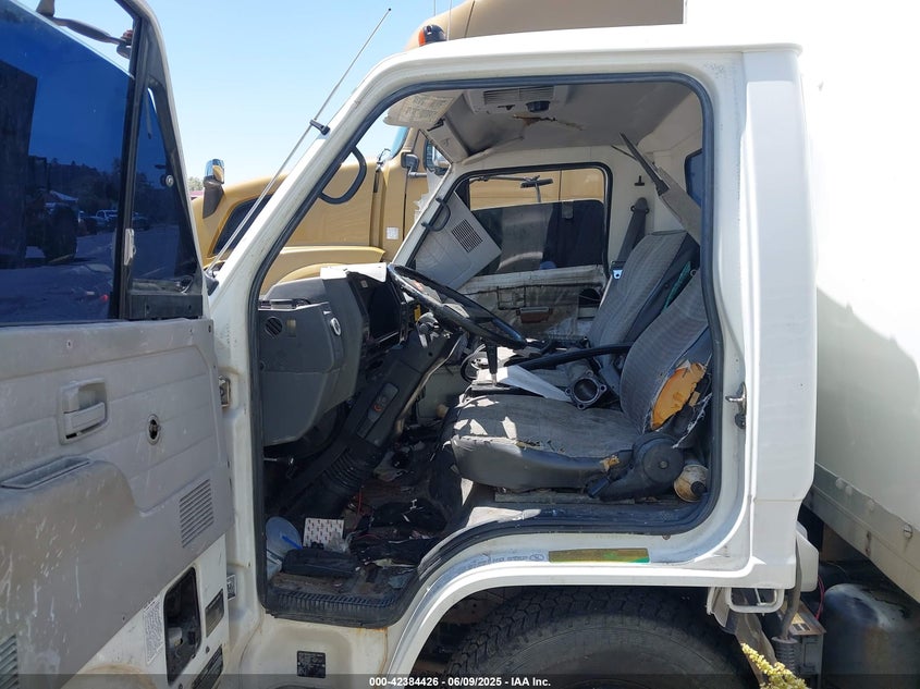 1990 Isuzu Npr VIN: JALB4B1H3L7004809 Lot: 42384426