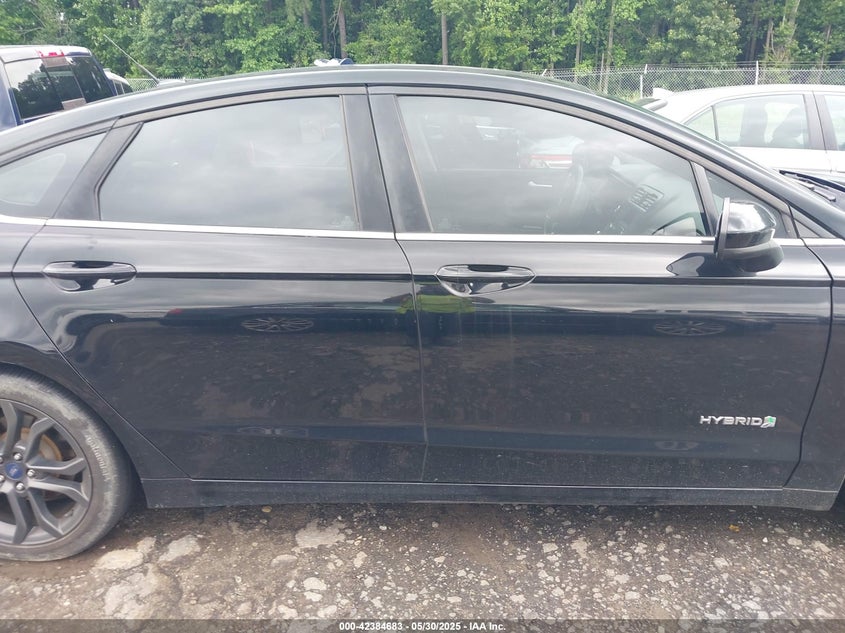 2018 FORD FUSION HYBRID SE - 3FA6P0LU7JR137495