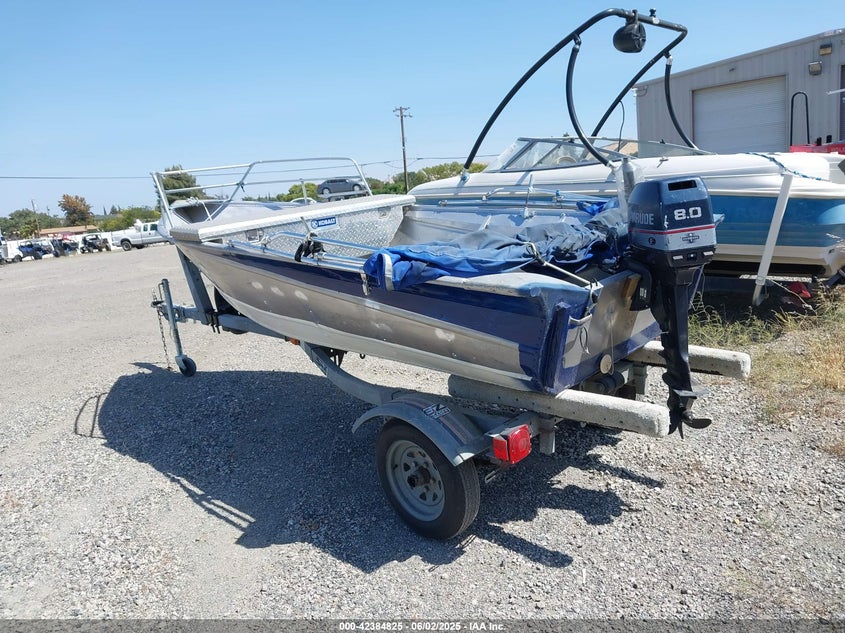 2001 VALCO FISHING ALUMINUM auction photo 3
