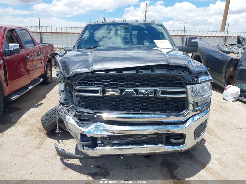 2023 Ram 3500 Tradesman 4X4 8' Box VIN: 3C63RRGL8PG623791 Lot: 42384827