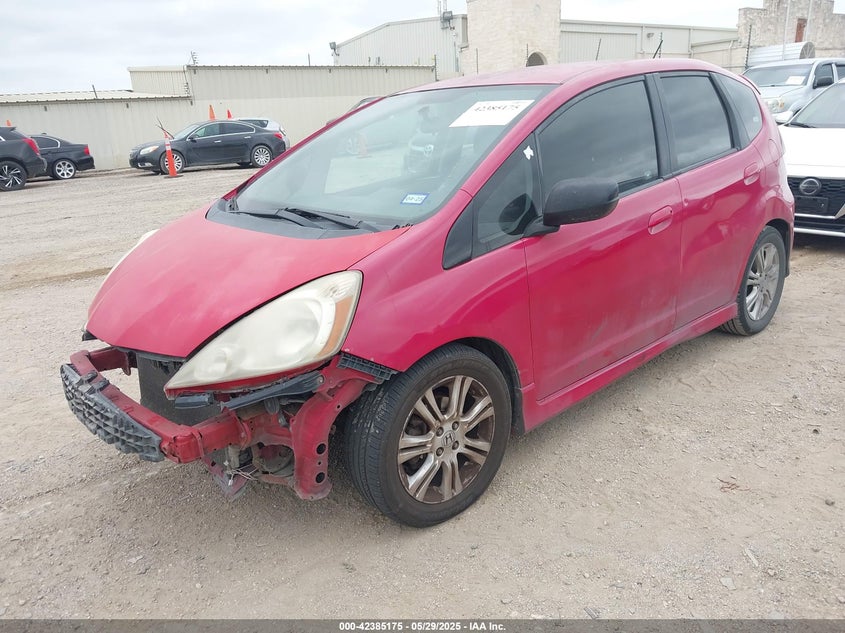 2009 HONDA FIT VIN: JHMGE88609S016304