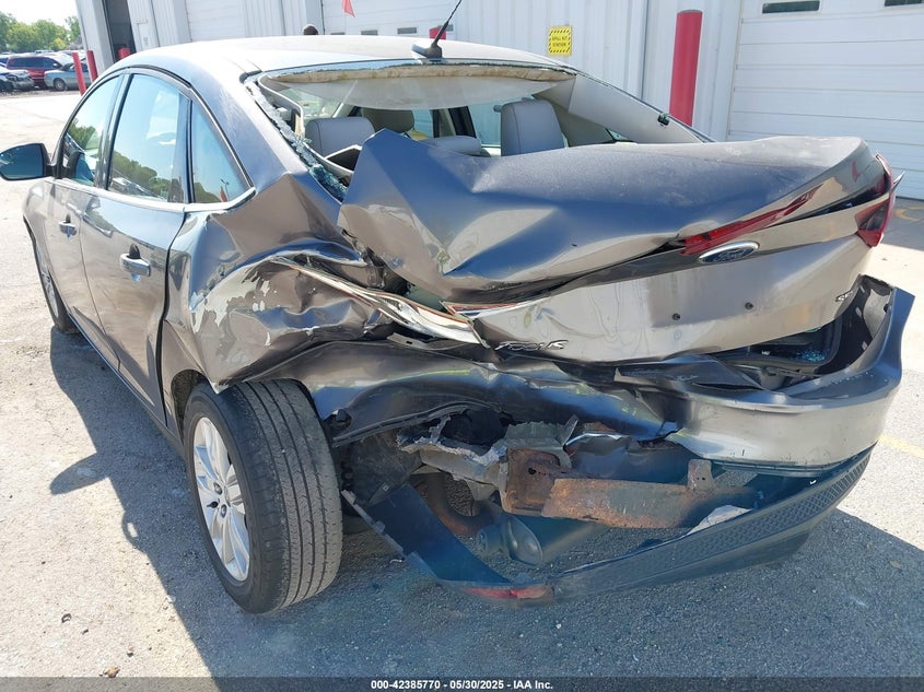 2012 FORD FOCUS VIN: 1FAHP3H24CL274705