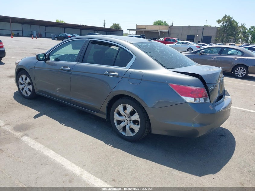 2008 HONDA ACCORD VIN: 1HGCP26898A156529